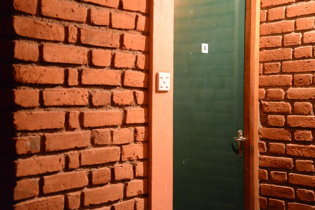 Jungle Beach Hostel Унаватуна Номер фото